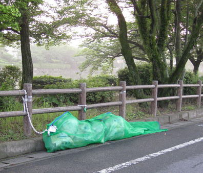 カラスよけ　ファスナー式