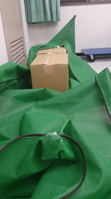 �傫�ȑ܁A���ł��o�b�N